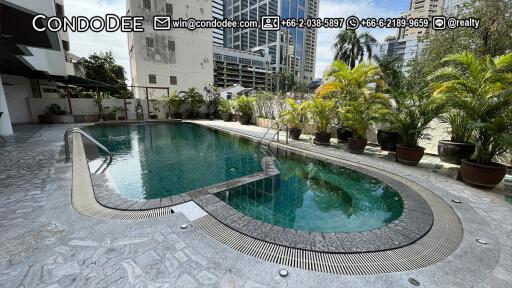 Large 1-Bedroom Condo Asoke