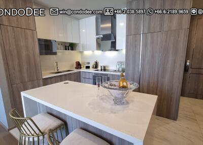 Luxury 2-Bedroom Condo Asoke