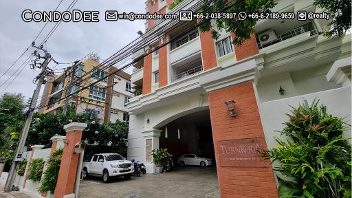 Large Apartment 5 Balconies