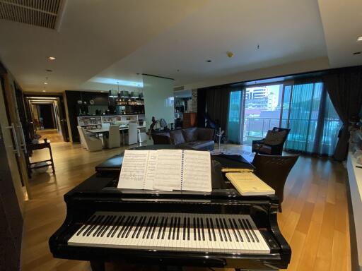 Luxury Bangkok Condo Sale 4 Bedrooms