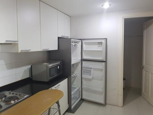 3-Bedroom Apartment Asoke