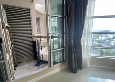 2-Bedroom Condo Asoke BTS