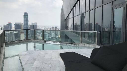 Luxury New Condo Asoke