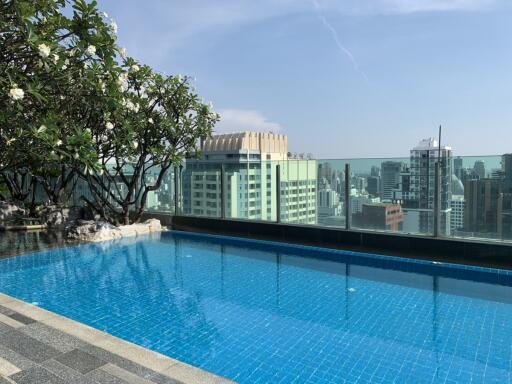 Condo Asoke High Floor