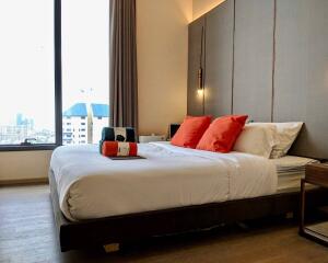 Condo High-Floor Asoke