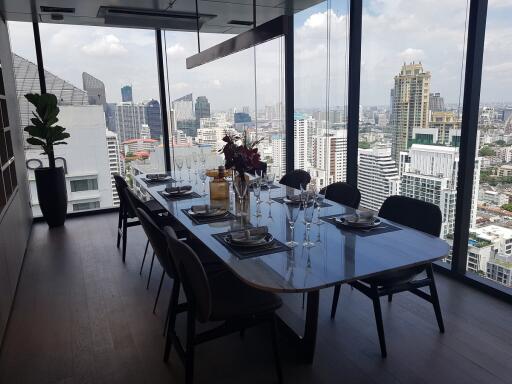 Luxury Condo Sale Sukhumvit 21