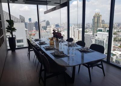 Luxury New Condo Sukhumvit 21