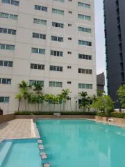 Condo Near University Asoke