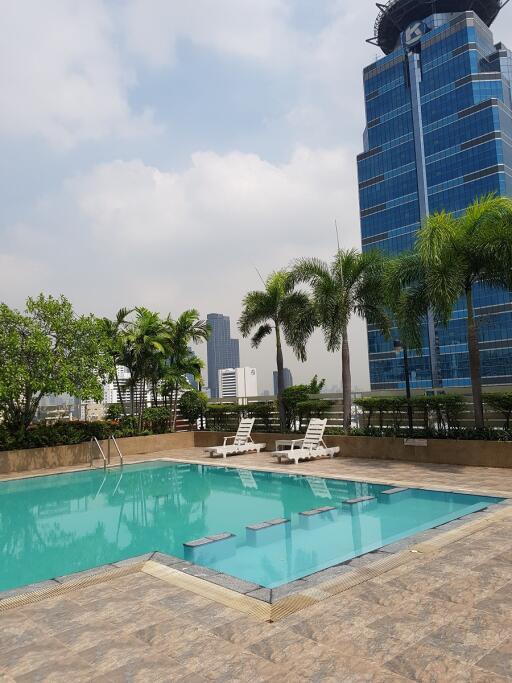 Condo Near University Asoke