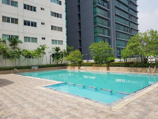 Condo Near University Asoke