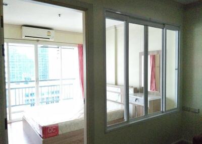 Condo Near University Asoke