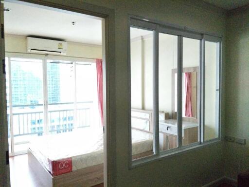 Condo Near University Asoke