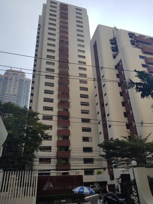 Large Apartment Asoke