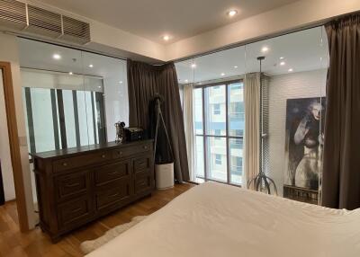 Duplex Condo Sukhumvit 24