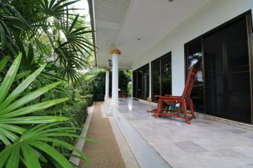 3 Bedroom, 3 Bathroom Home with Tropical Gardens For Sale In Udon Thani, Thailand