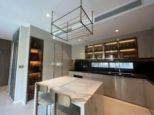 Luxury House 5-Bedroom for sale on Sathorn-YenAkart