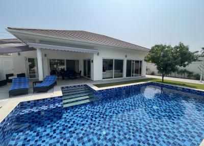 Palm Avenue: Pool Villa with 2 Bedroom and 2 Bathroom