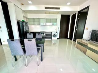 2-bedroom high floor condo for sale in Sathorn area