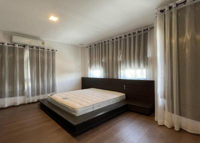 Detached house 4 - Bedroom for sale on Bangna