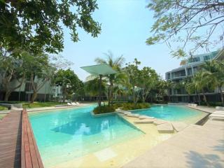 Baan San Kraam : 2 Bedroom Condo