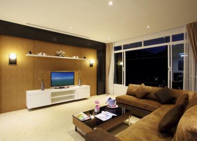 Gorgeous 3-bedroom villa, with sea view in Kata Sea View Villas project, on Kata beach