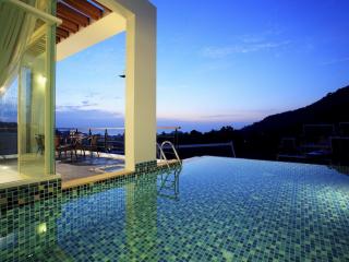 Gorgeous 3-bedroom villa, with sea view in Kata Sea View Villas project, on Kata beach