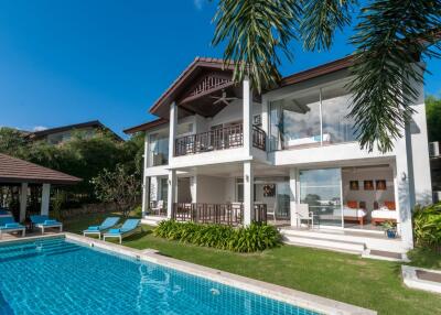3 bedroom sea-view villa for sale walking distance to Choengmon beach