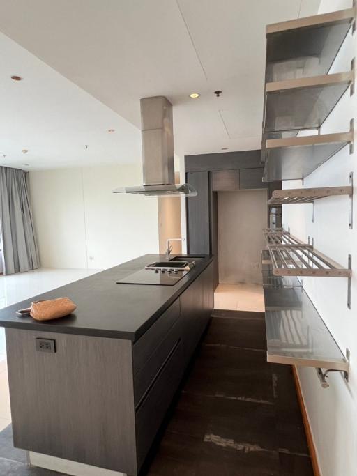 3-bedroom condo for sale on Phrom Phong