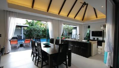 Fashionable, large 4-bedroom villa, with pool view in Anchan Villas 3 project, on Bangtao/Laguna beach