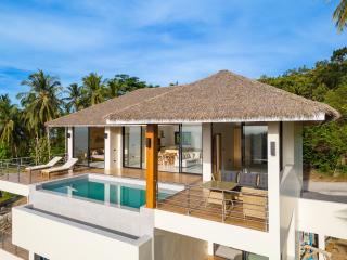 4 bedrooms sea-view villas for sale in Lamai hills