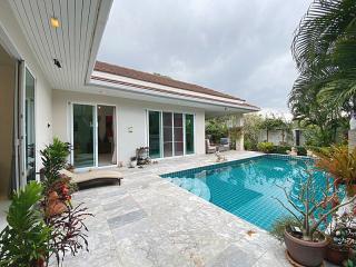 Lovely 3 Bed 2 Bath Pool Villa For Sale at Woodlands