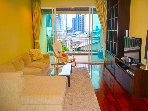 2-bedroom spacious condo for sale in Phromphong area