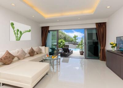 Cozy studio apartments, with sea view, on Patong Beach beach