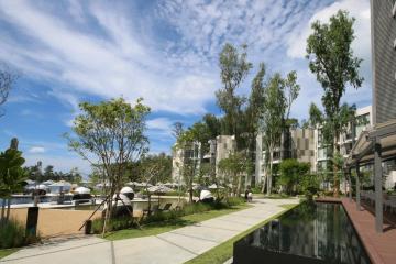 Gorgeous 1-bedroom apartments, with pool view in Cassia project, on Bangtao/Laguna beach  ( + Video review)