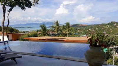 Lovely 3 bedrooms seaview villa for sale in Pai Laem