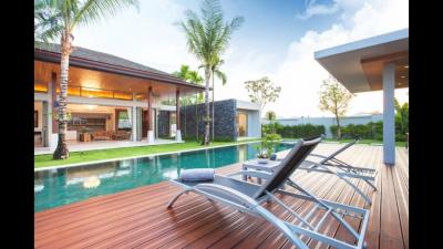 Chic premium, large 4-bedroom villa, with pool view in Botanica Luxury project, on Bangtao/Laguna beach  ( + Video review)