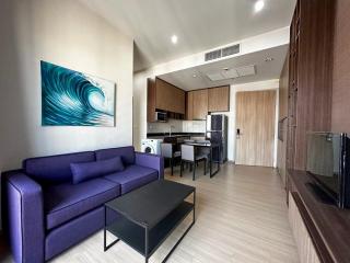 2-bedroom modern condo for sale close to Thonglor