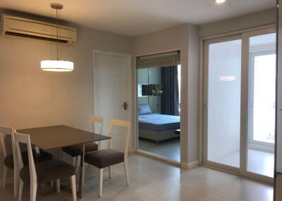 Large 1-Bedroom for sale Sathorn - Taksin