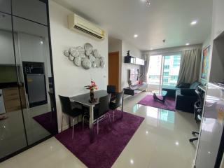 1-bedroom high floor condo for sale in Petchaburi area