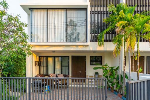 Comfortable 3-bedroom villa, with urban view in Laguna Park project, on Bangtao/Laguna beach