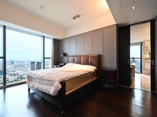 Duplex 4-Bedroom for sale on Sathorn