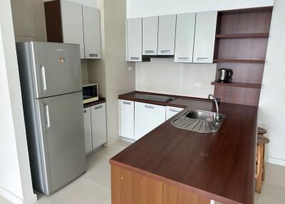 2-bedroom high floor condo for sale in Nana area