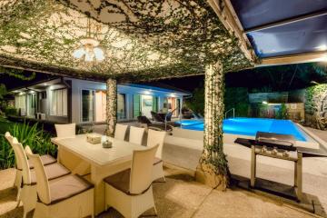 Incredible, large 4-bedroom villa, with pool view, on Bangtao/Laguna beach