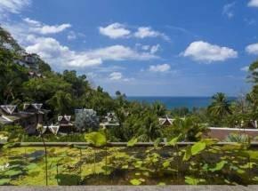 Chic, large 4-bedroom villa, with sea view in Ayara Surin project, on Surin Beach beach