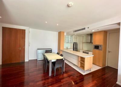 2-bedroom spacious condo for sale close to Lumpini Park