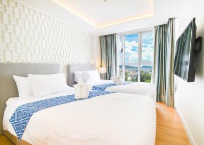 Comfortable 1-bedroom apartments, with sea view and near the sea in Aristo Patong project, on Patong Beach beach