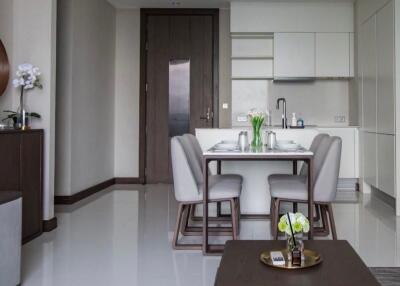 Modern 2 bedrooms condo for sale close to Nana BTS Station