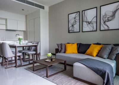 Modern 2 bedrooms condo for sale close to Nana BTS Station