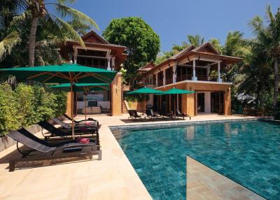 Luxury, large 8-bedroom villa, with sea view in Katamanda project, on Kata beach