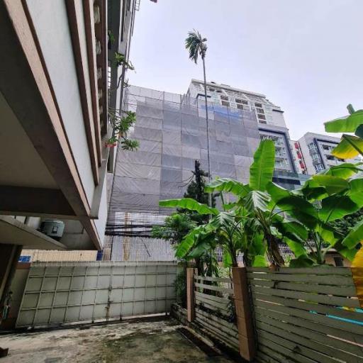 Apartment for sale close to Asoke BTS station